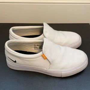 Nike Canvas Sneakers